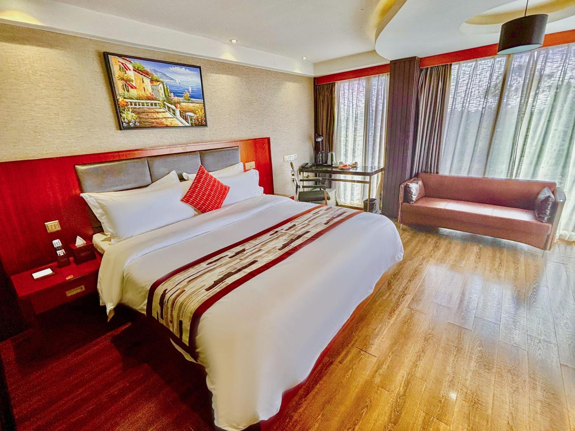 Hotel Swiss Lenana Mount